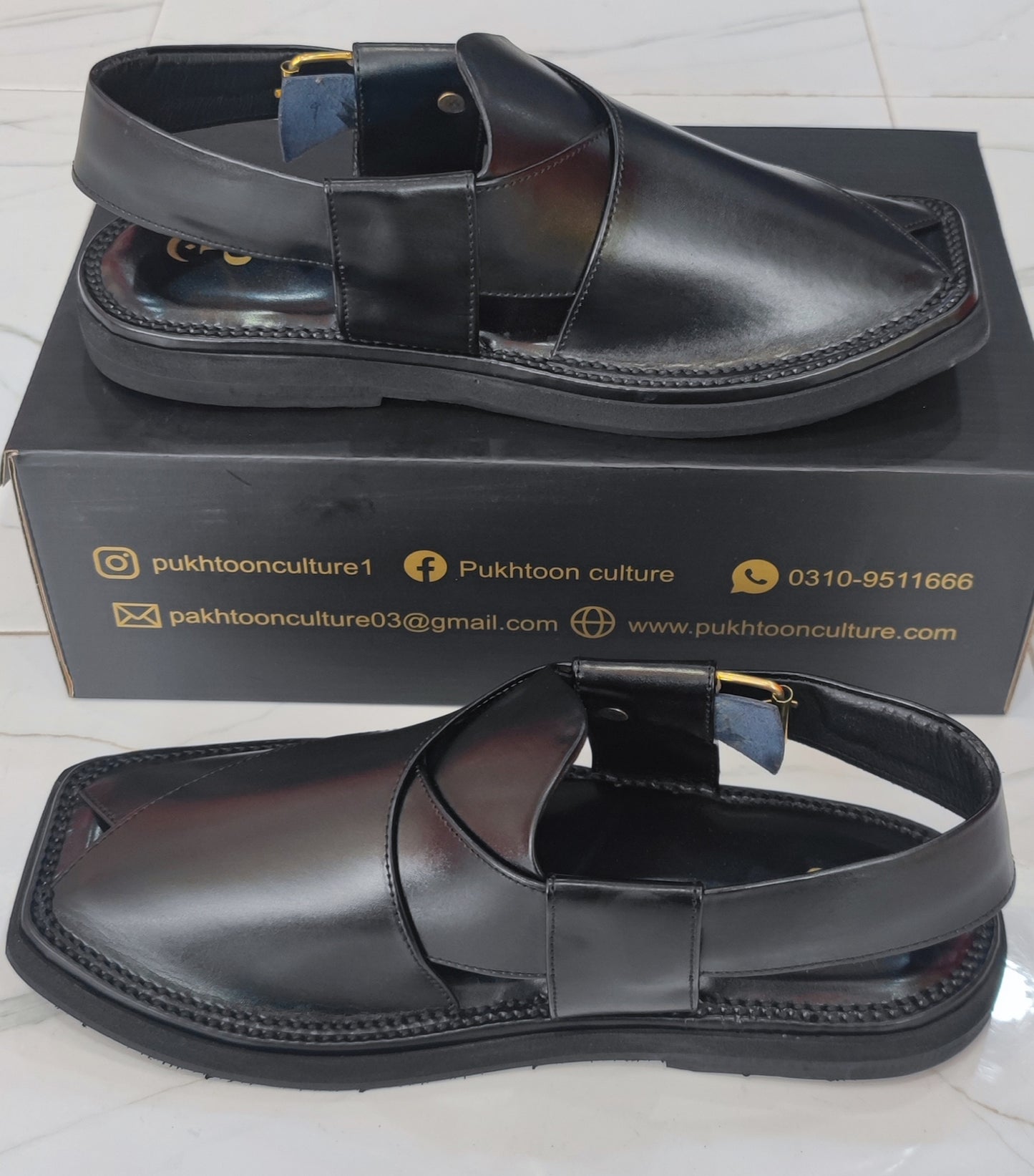 Captain Black in Medium Sole