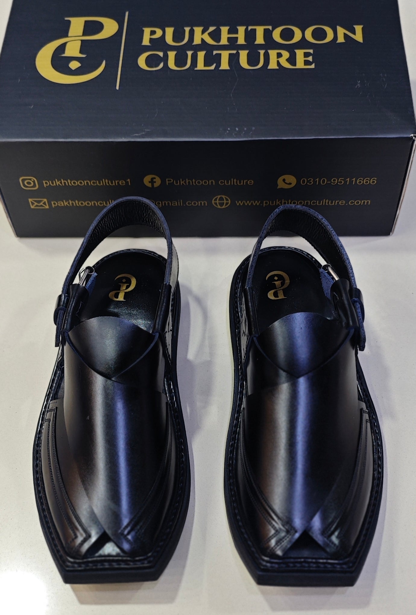 Triple Gear Black Cut Shape Medium Sole