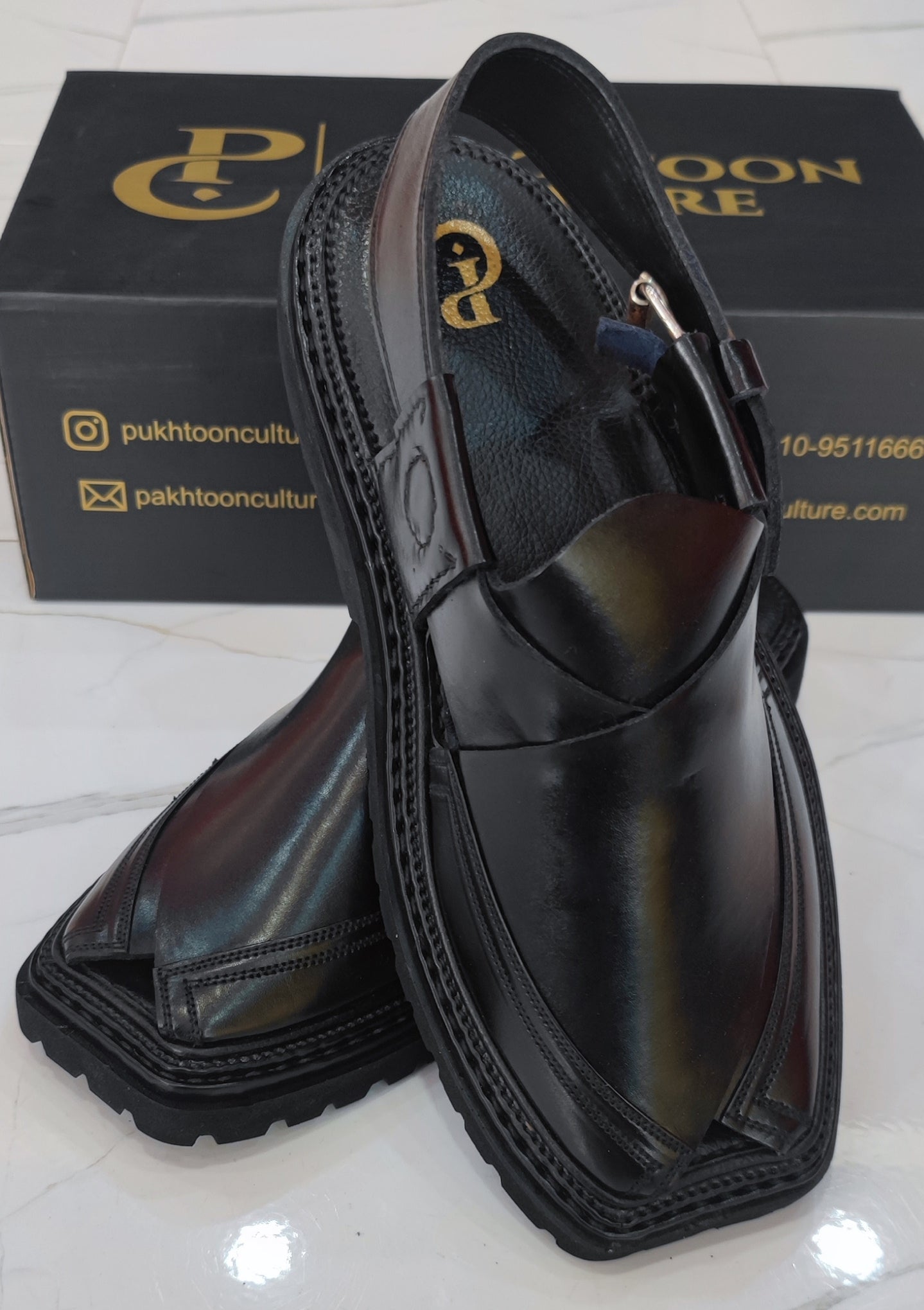 Triple Gear Black New Style   (important sole)