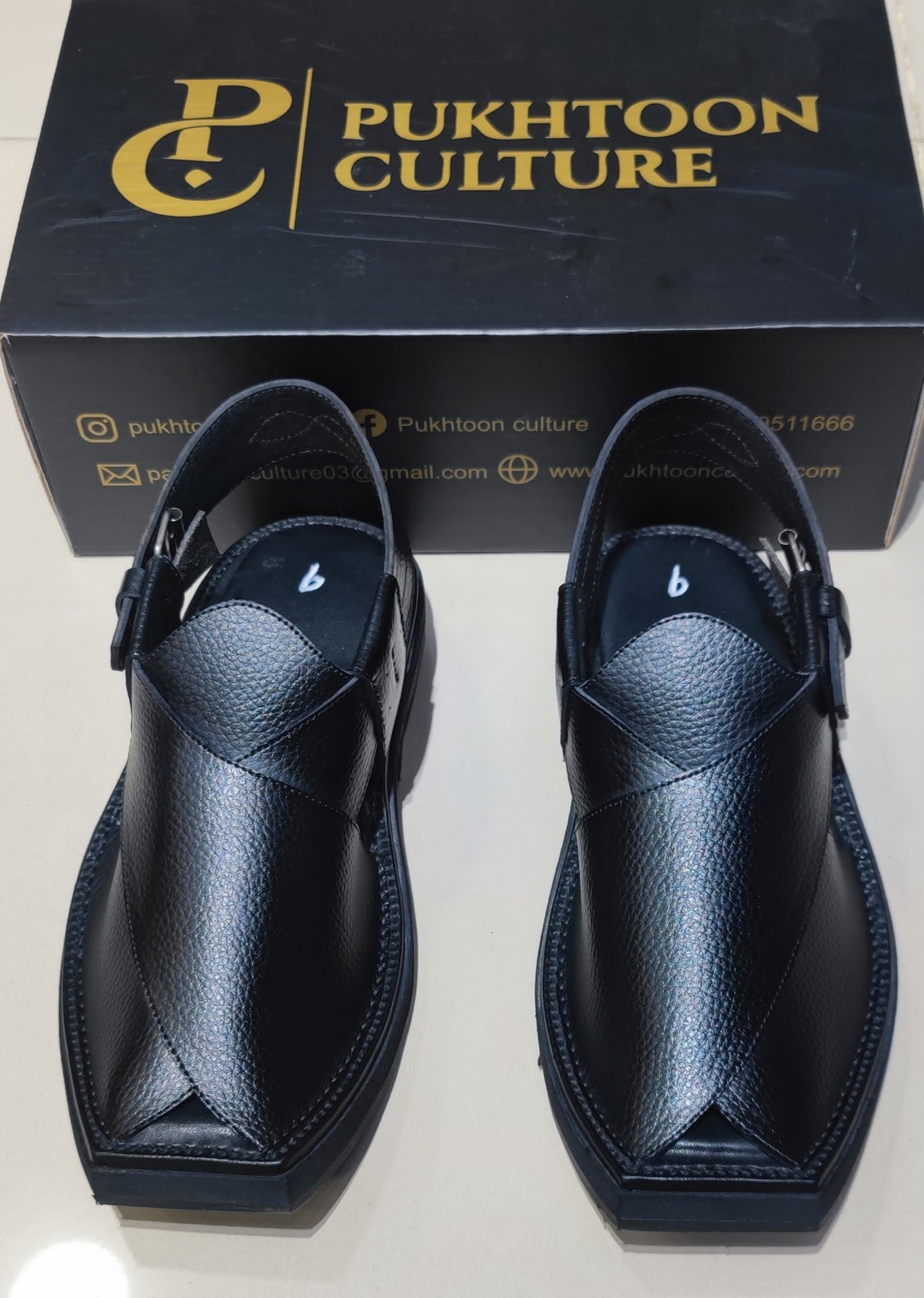 Black Textured In Capitan style