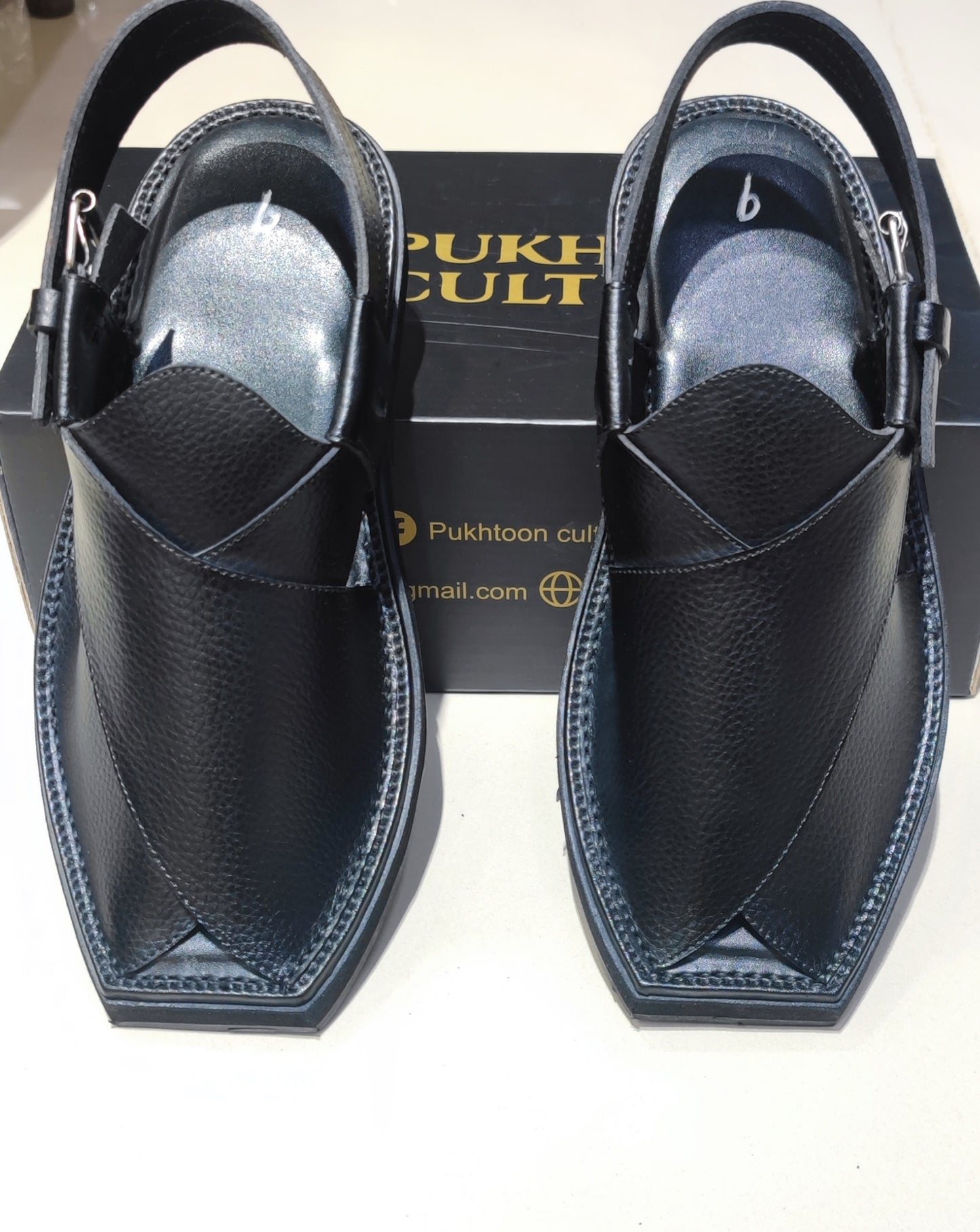 Black Textured In Capitan style