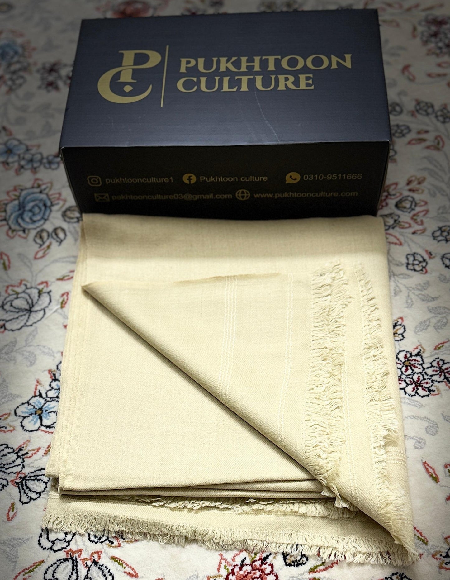 Off White  Shawl For Men (Pure Wool)