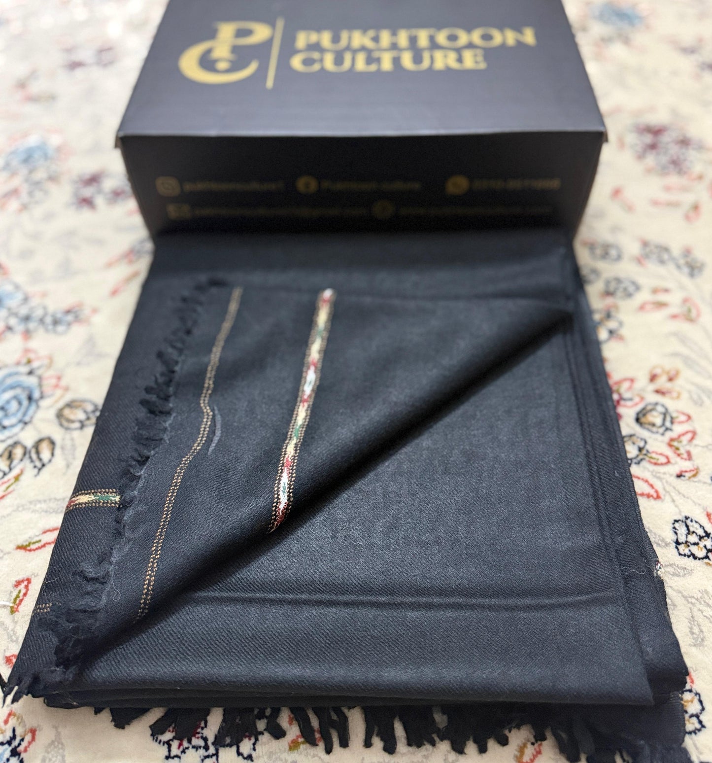 Pure Black Shawl For Men (Pure Wool)