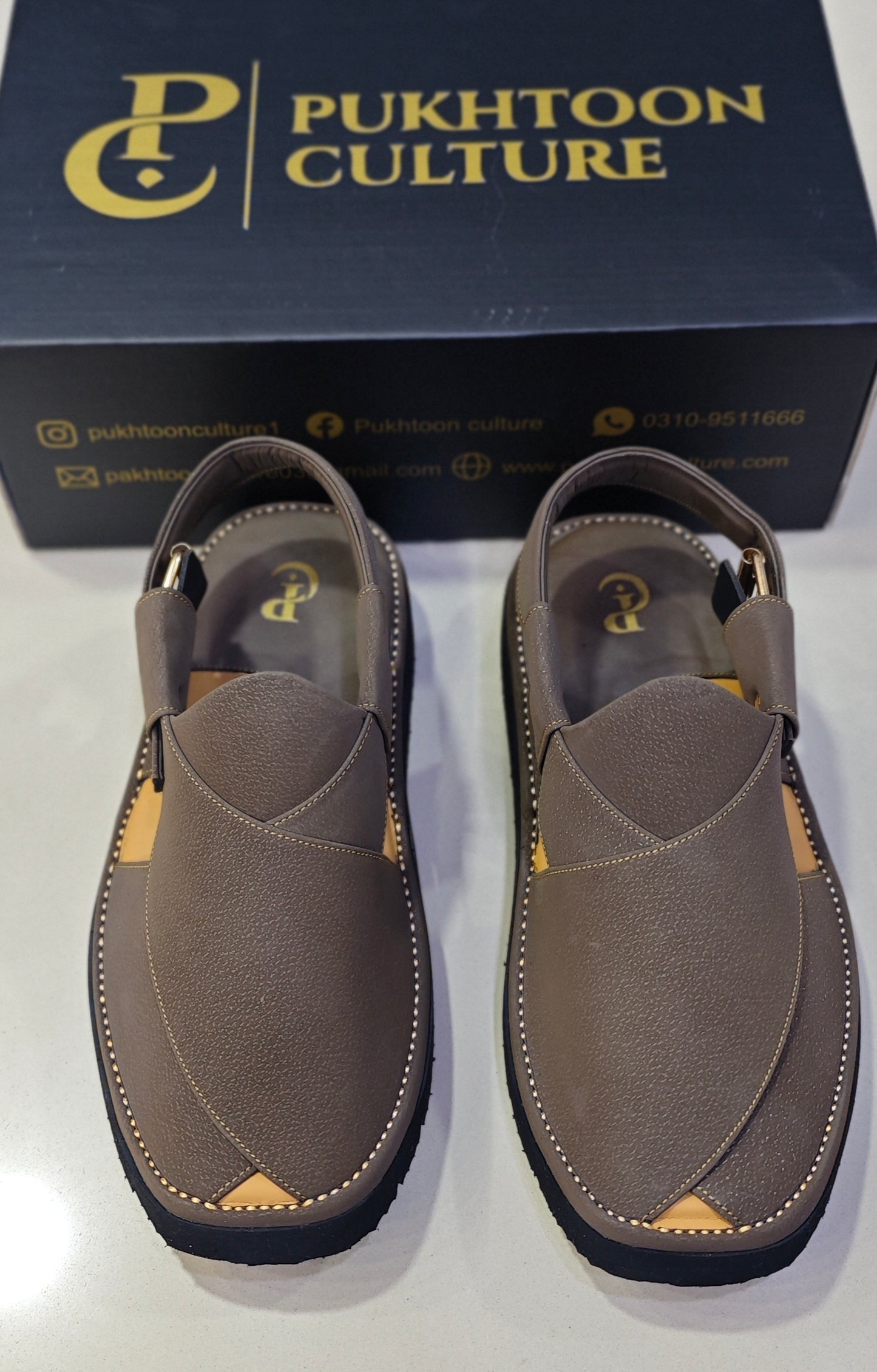 Goga Round Shape Brunish Textured Sketcher Sole (Light Weight)