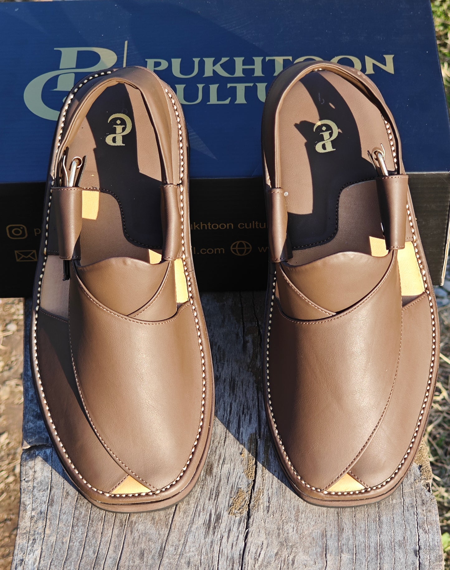 Goga Round Shape Matte Dark Brown