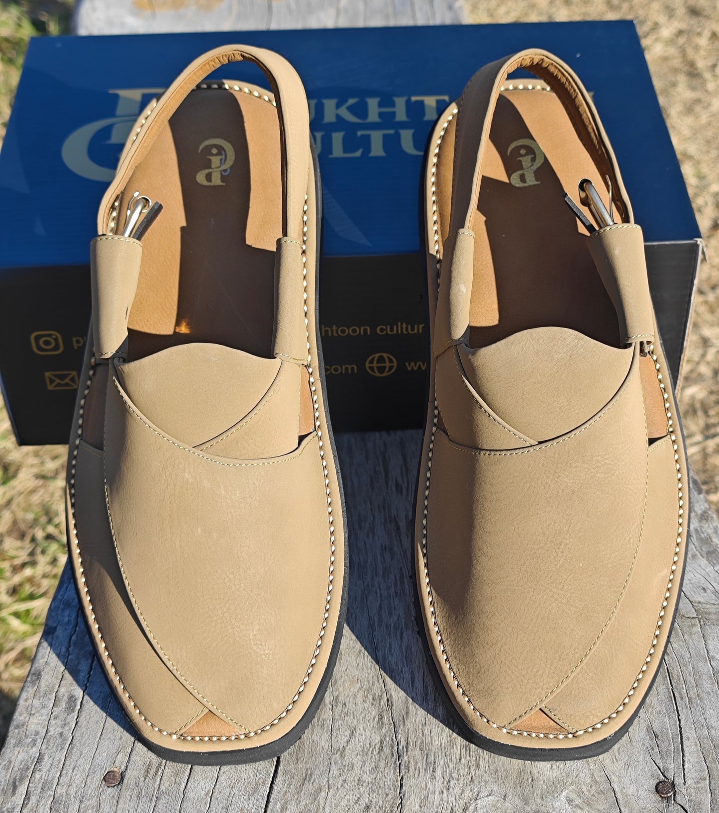 Goga Round Shape Matte Olive Brown Textured  Sketcher Sole (Light Weight)
