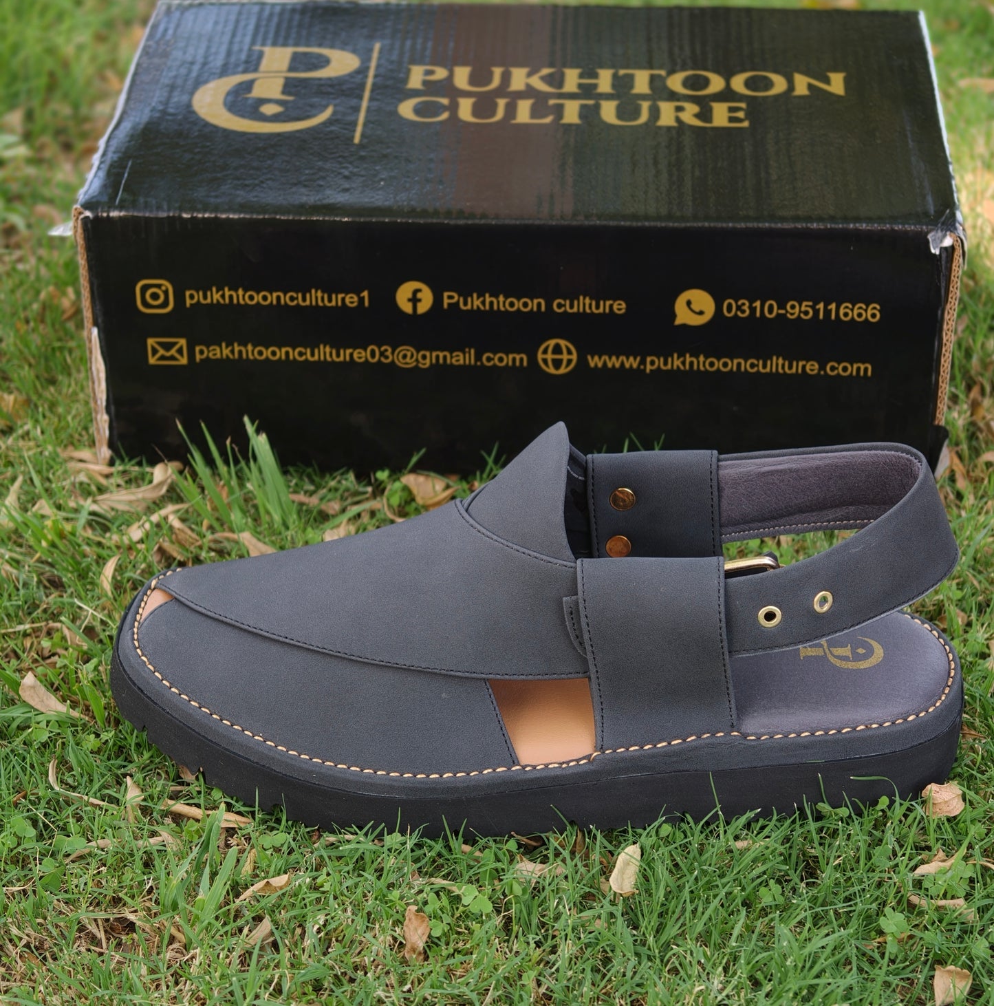 Goga Round Shape Grey Textured Sketcher Sole Light Weight