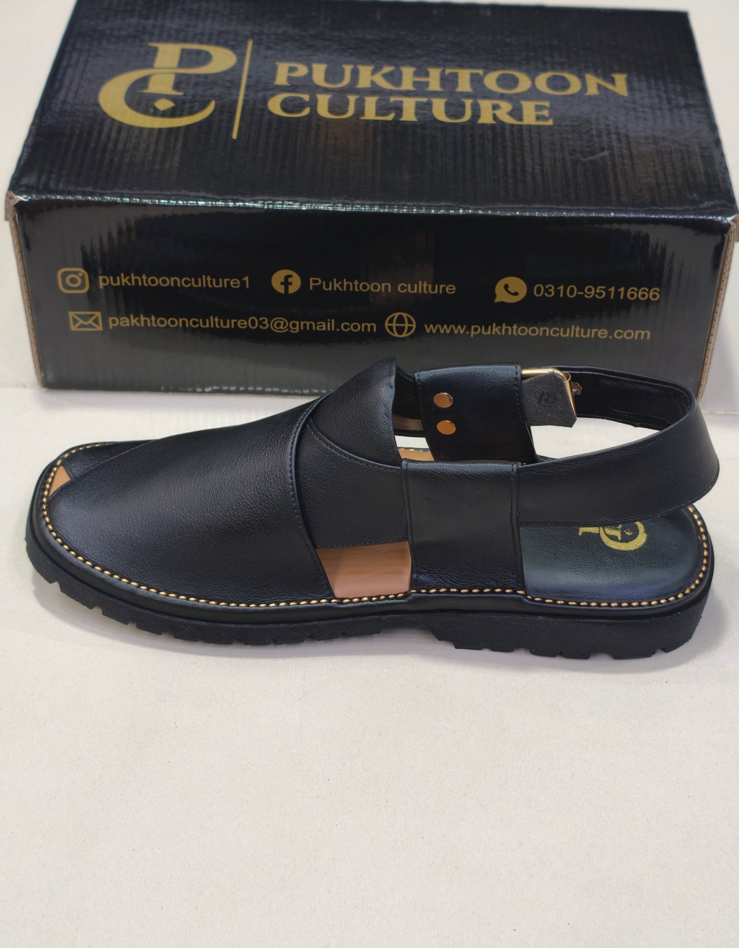 Goga Round Shape Black Textured New Style Important Sole Light Weight